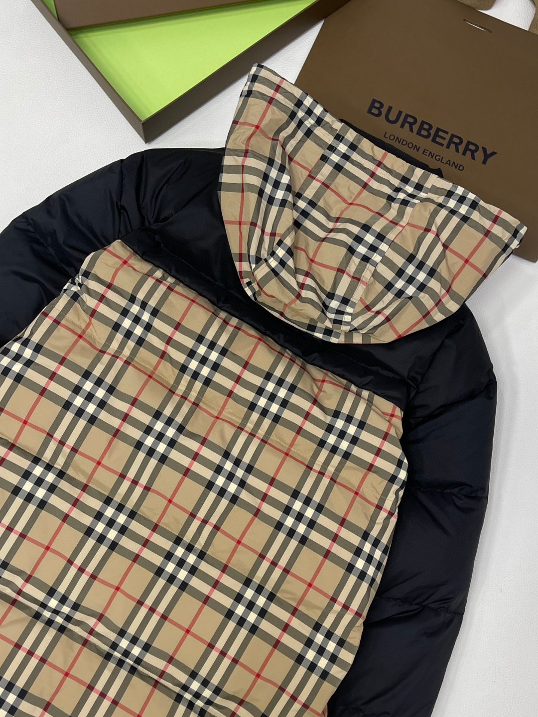 Burberry 巴宝莉 可双面两穿羽绒服 马甲 外套 保暖 黑色 D5