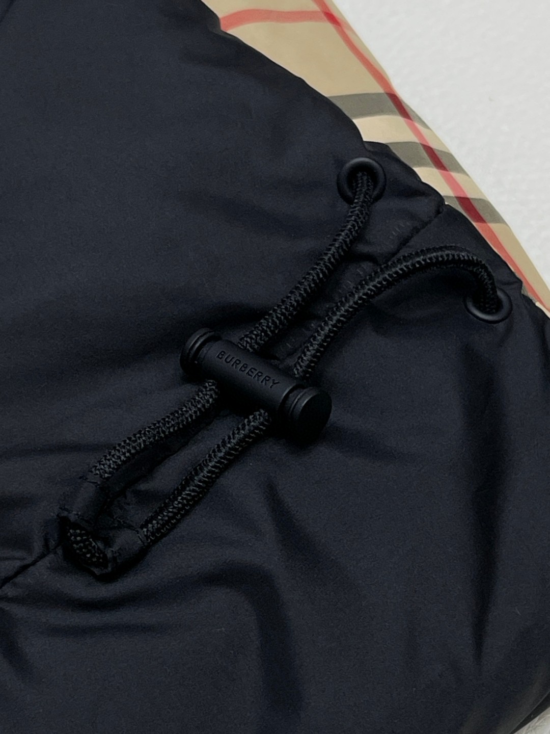 Burberry 巴宝莉 可双面两穿羽绒服 马甲 外套 保暖 黑色 D5