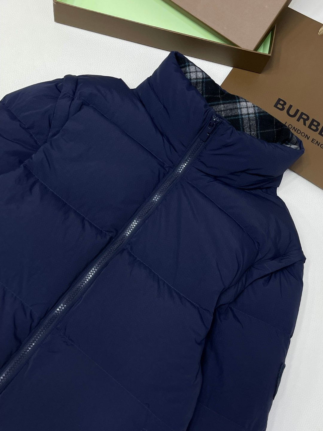 Burberry 巴宝莉 可拆式衣袖尼龙羽绒服 马甲 外套 保暖 蓝色 D5 80979431