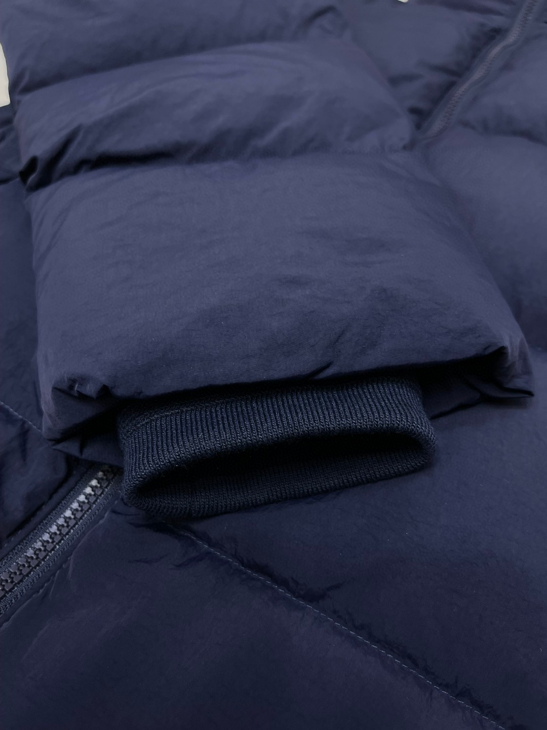 Burberry 巴宝莉 可拆式衣袖尼龙羽绒服 马甲 外套 保暖 蓝色 D5 80979431