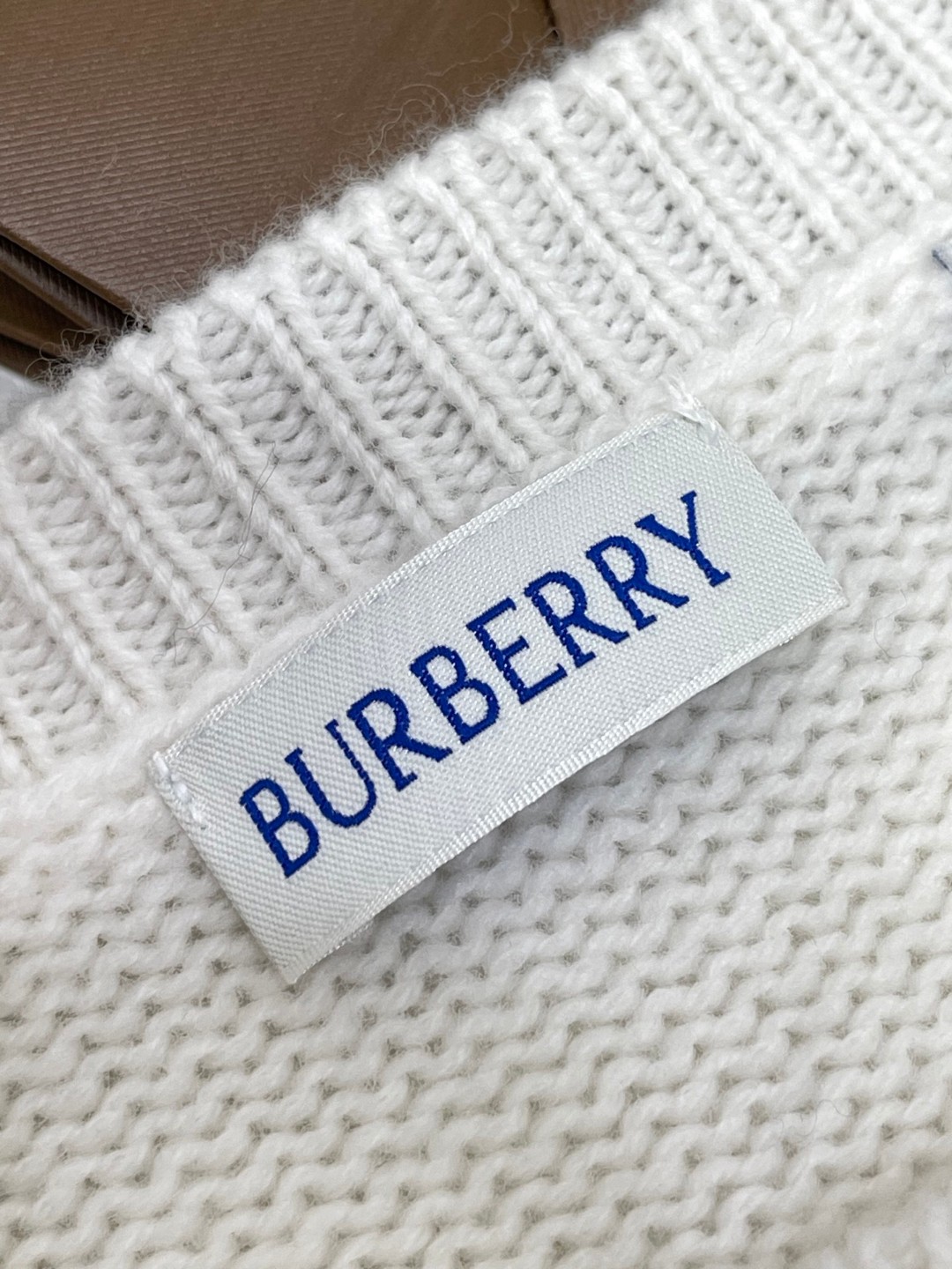 Burberry 巴宝莉 马术骑士徽标羊绒混纺针织衫 毛衣 外套 长袖 米色 白色 B0 81030451
