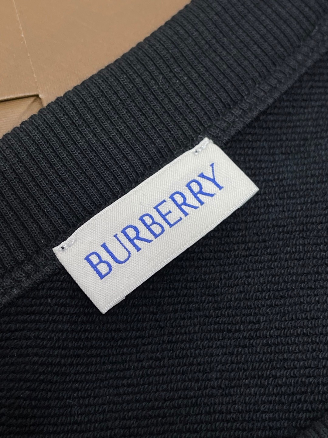 Burberry 巴宝莉 十字绣马术骑士徽标运动衫 卫衣 外套 长袖 白色 黑色 A5 81105471