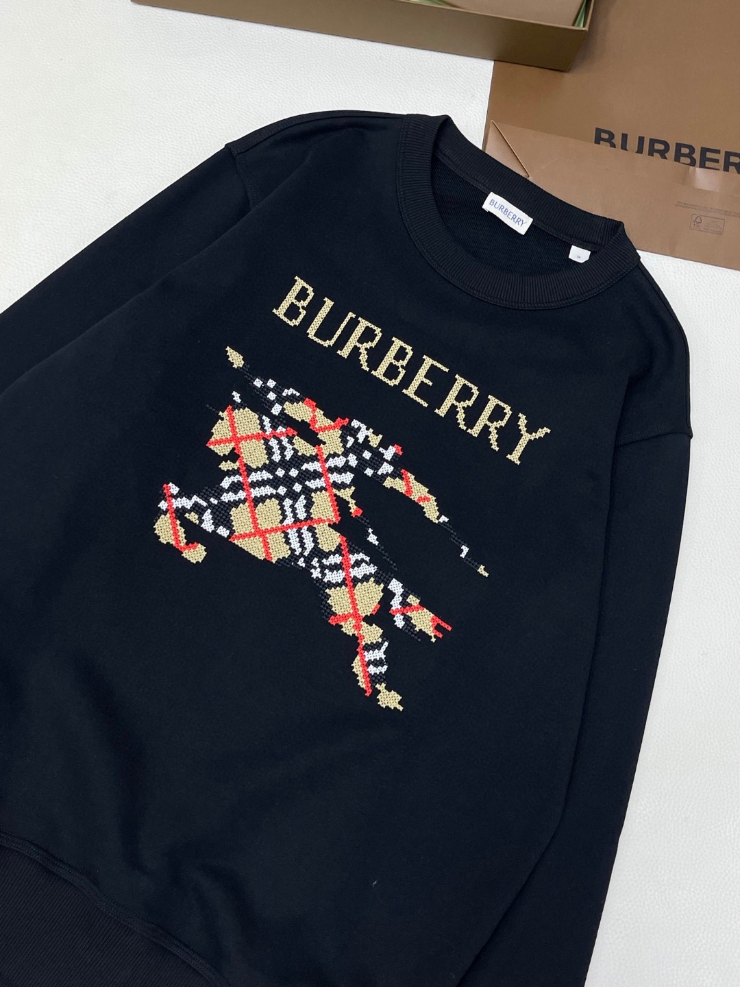 Burberry 巴宝莉 十字绣马术骑士徽标运动衫 卫衣 外套 长袖 白色 黑色 A5 81105471