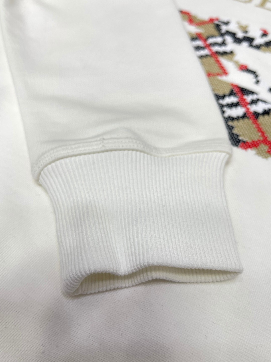 Burberry 巴宝莉 十字绣马术骑士徽标运动衫 卫衣 外套 长袖 白色 黑色 A5 81105471