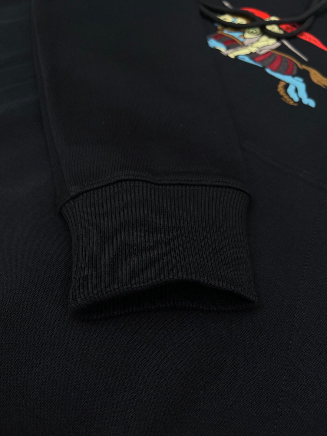 Burberry 巴宝莉 马术骑士徽标连帽衫 卫衣 外套 长袖 黑色 A5 81151261