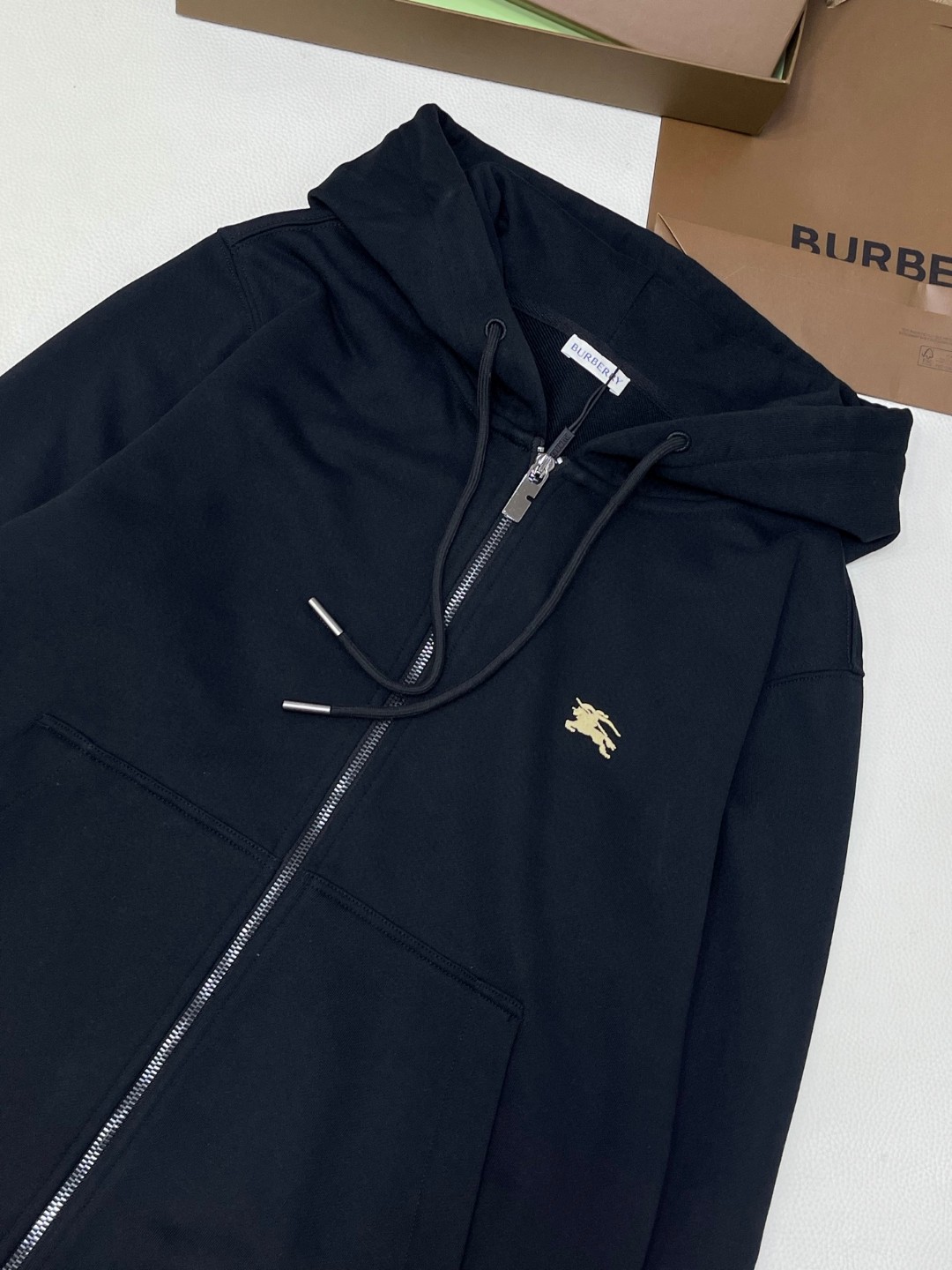 Burberry 巴宝莉 骑士印章拉链连帽衫 卫衣 外套 长袖 蓝色 黑色 B0 81104941
