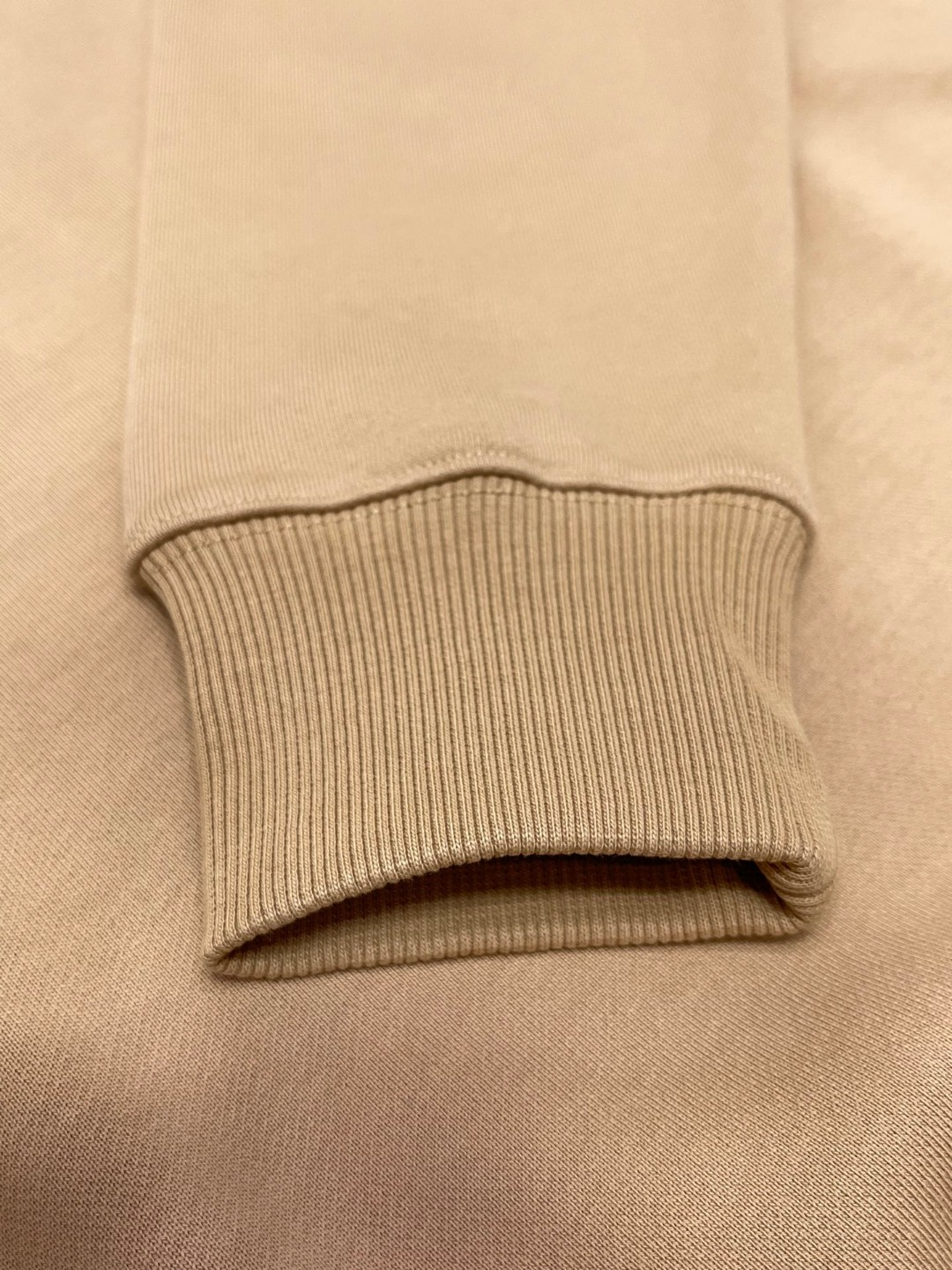 Burberry 巴宝莉 骑士印章运动衫 卫衣 外套 长袖 卡其色 黑色 A5 81133501