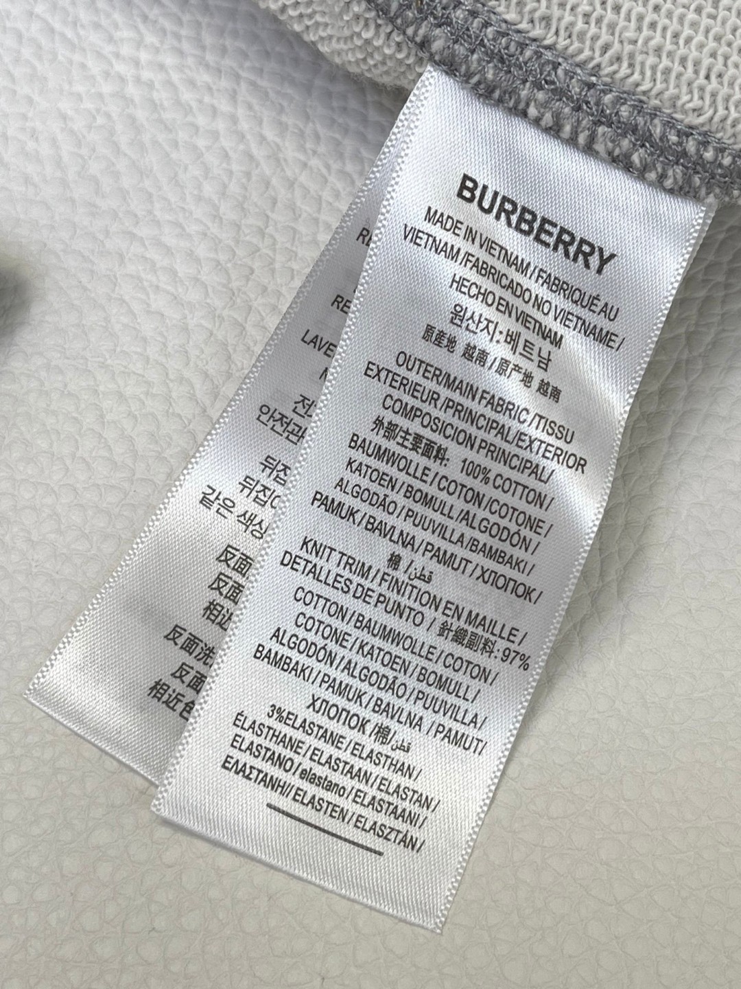 Burberry 巴宝莉 格纹装饰拉链连帽衫 卫衣 外套 长袖 黑色 灰色 B0 81107901