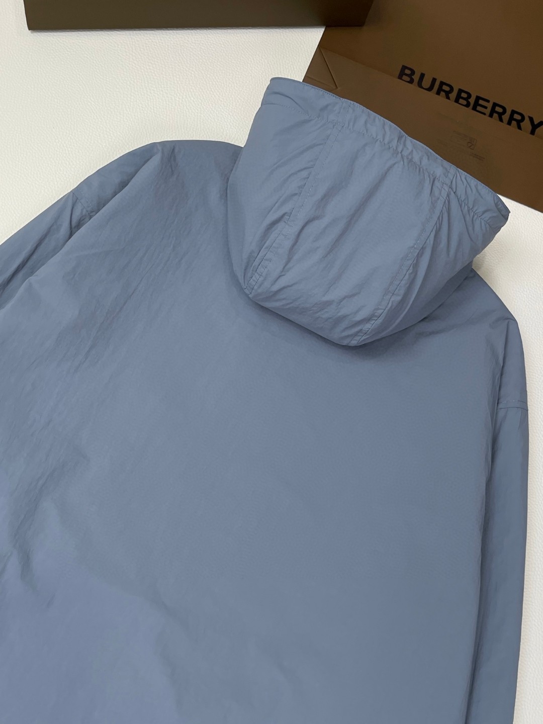 Burberry 巴宝莉 双面两穿格纹连帽外套 夹克 长袖 B5 811163611