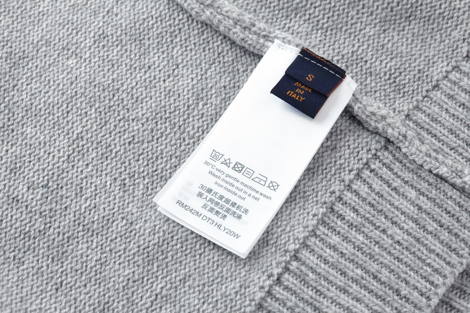 LOUIS VUITTON 路易威登 狐狸提花标识毛衣 针织衫 灰色 B0 1AJBU1