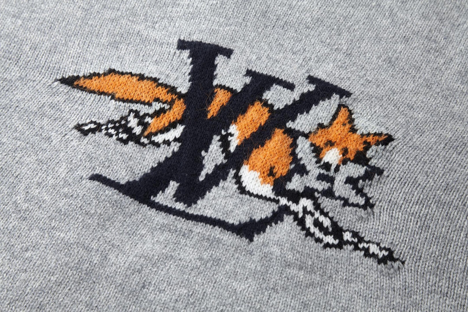 LOUIS VUITTON 路易威登 狐狸提花标识毛衣 针织衫 灰色 B0 1AJBU1