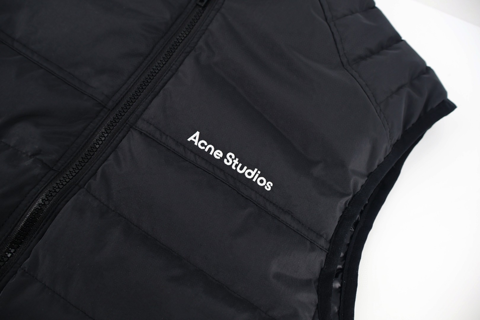 Acne Studios 排骨羽绒服马甲 背心 夹克 外套 黑色 B5 B90804-900