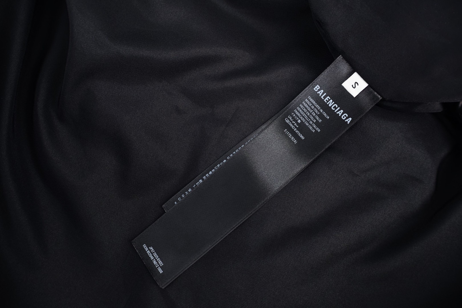 Balenciaga 巴黎世家 新圆环棉服 夹克 外套 长袖 秋冬 黑色 B5