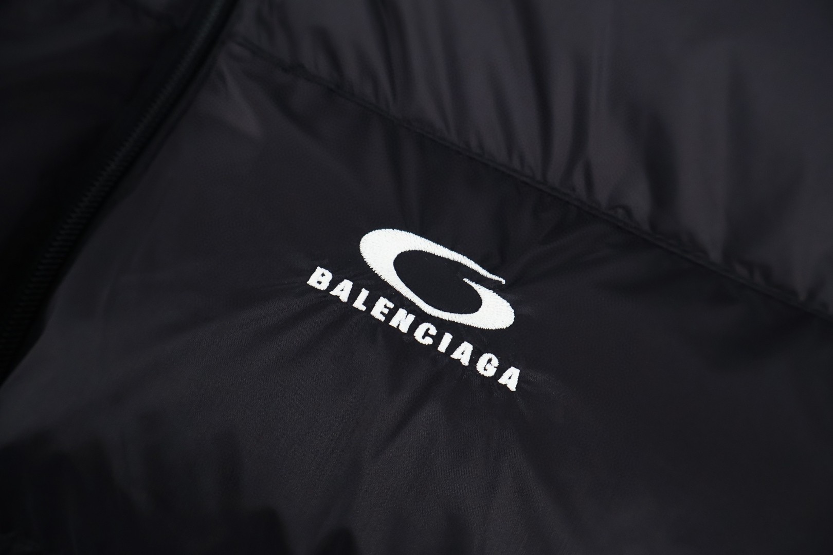 Balenciaga 巴黎世家 新圆环棉服 夹克 外套 长袖 秋冬 黑色 B5