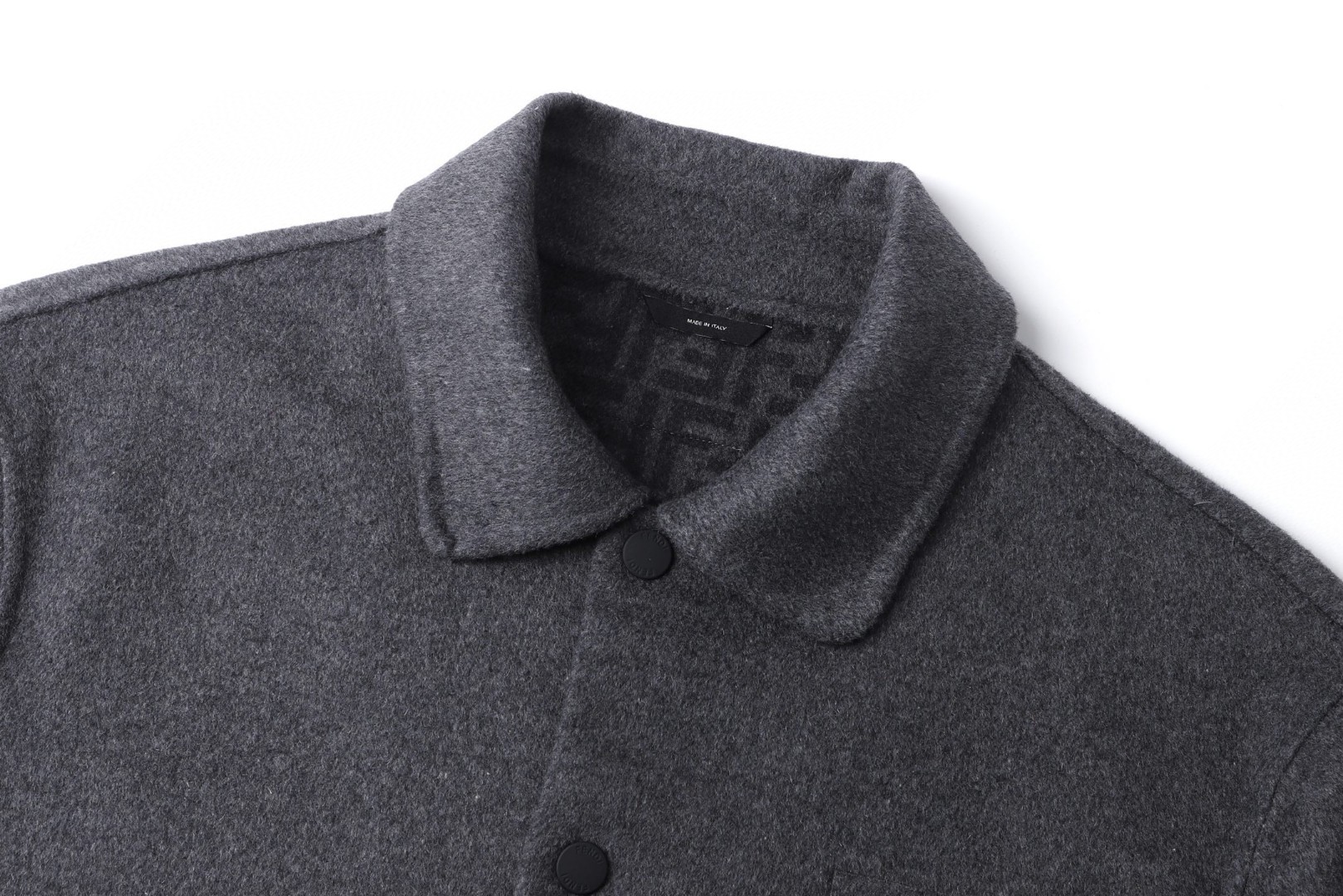 FENDI 芬迪 翻领单排扣羊毛外套 夹克 长袖 灰色 B5 FW1413AVIXF1M2T