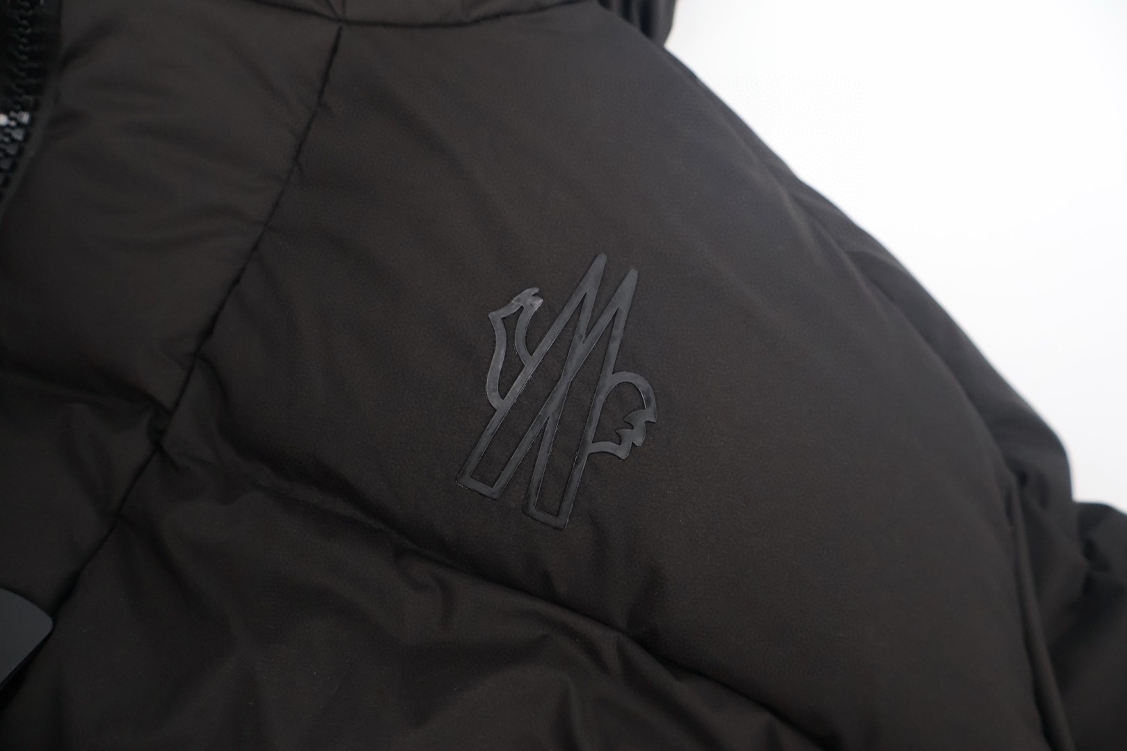 Moncler 蒙口 滑雪系列 黑标羽绒服 保暖 外套 夹克 黑色 E0 