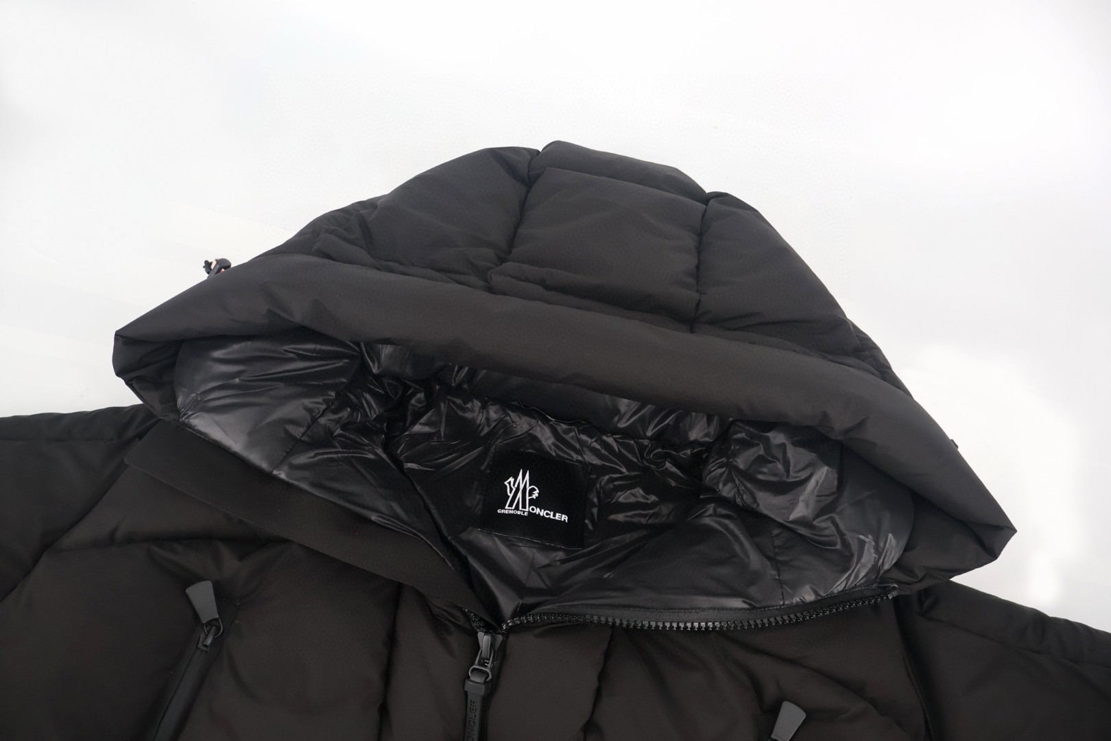 Moncler 蒙口 滑雪系列 黑标羽绒服 保暖 外套 夹克 黑色 E0 