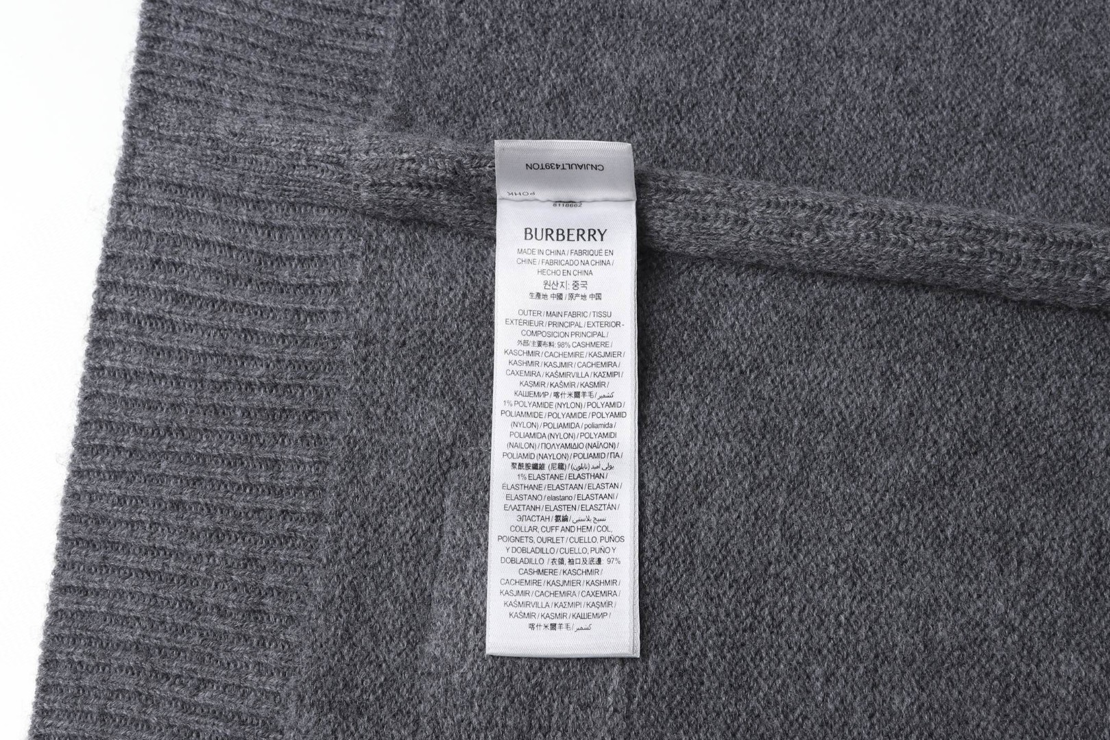 Burberry 巴宝莉 翻领纯色羊绒开衫 毛衣 外套 长袖 灰色 黑色 B0 81183191