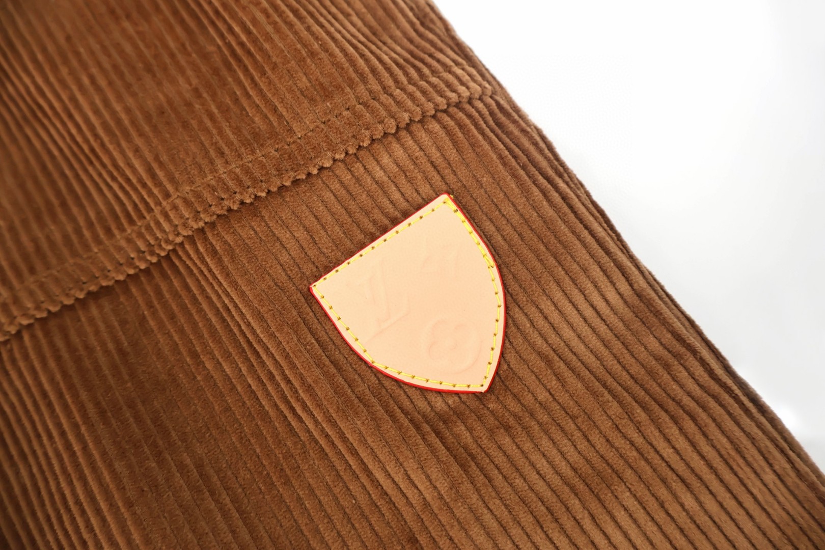 LOUIS VUITTON 路易威登 SKI滑雪系列灯芯绒长裤 裤子 棕色 B0 1AJBYJ