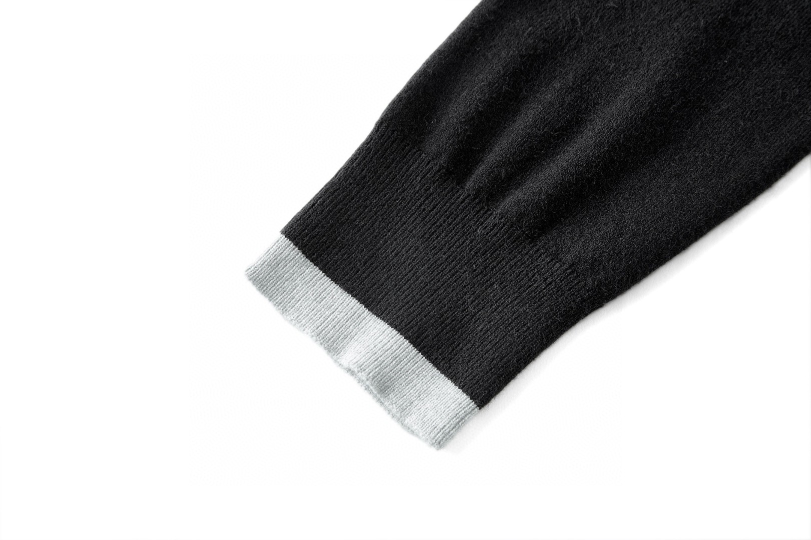 Loewe 罗意威 刺绣拼接羊毛毛衣 外套 长袖 秋冬 黑色 A5 H526Y14KMF-1114