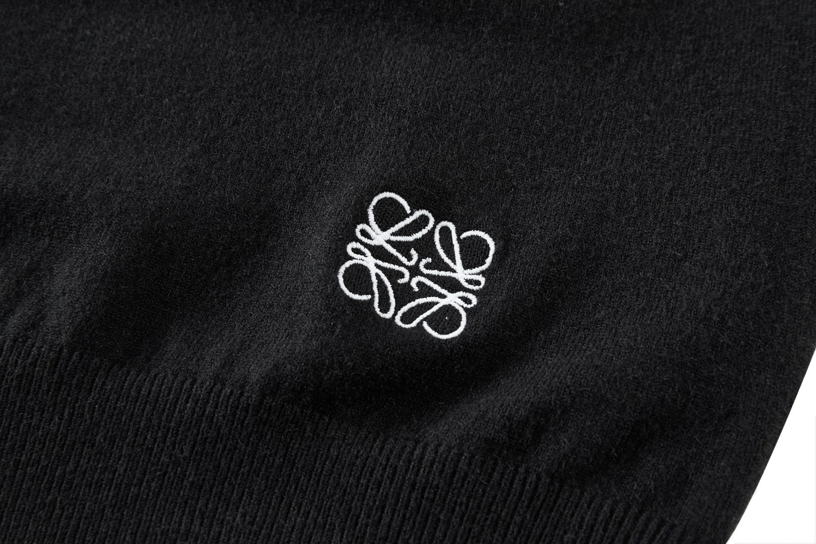 Loewe 罗意威 刺绣拼接羊毛毛衣 外套 长袖 秋冬 黑色 A5 H526Y14KMF-1114