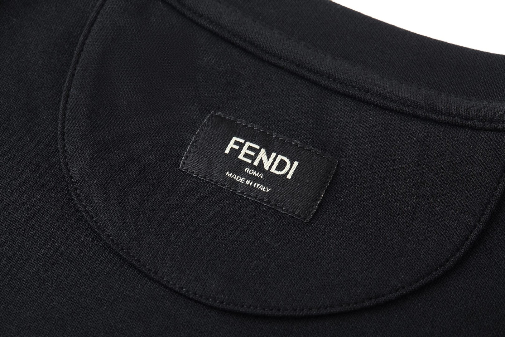 FENDI 芬迪 双F皮绒刺绣标识T恤 短袖 套头 夏季 黑色 A0 FY0936AW0RF1UL6