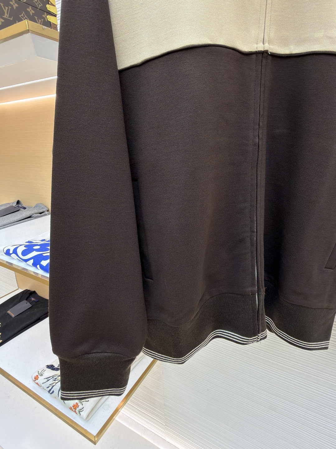 MIU MIU 缪缪 刺绣徽标拉链外套 夹克 长袖 保暖 棕色 灰色 B0 MJLA02-18FX-F049E-S-OOO