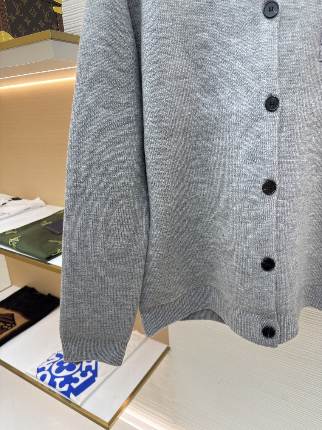 MIU MIU 缪缪 刺绣贴布毛衣开衫 针织衫 外套 长袖 灰色 A7 MMF796-13JS-F0031-S-232