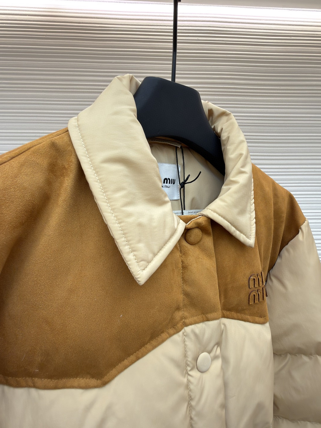 MIU MIU 缪缪 植绒拼接翻领羽绒服 外套 夹克 长袖 保暖 棕色 卡其色 C0 ML1371-18Q0-F0201-S-OOO