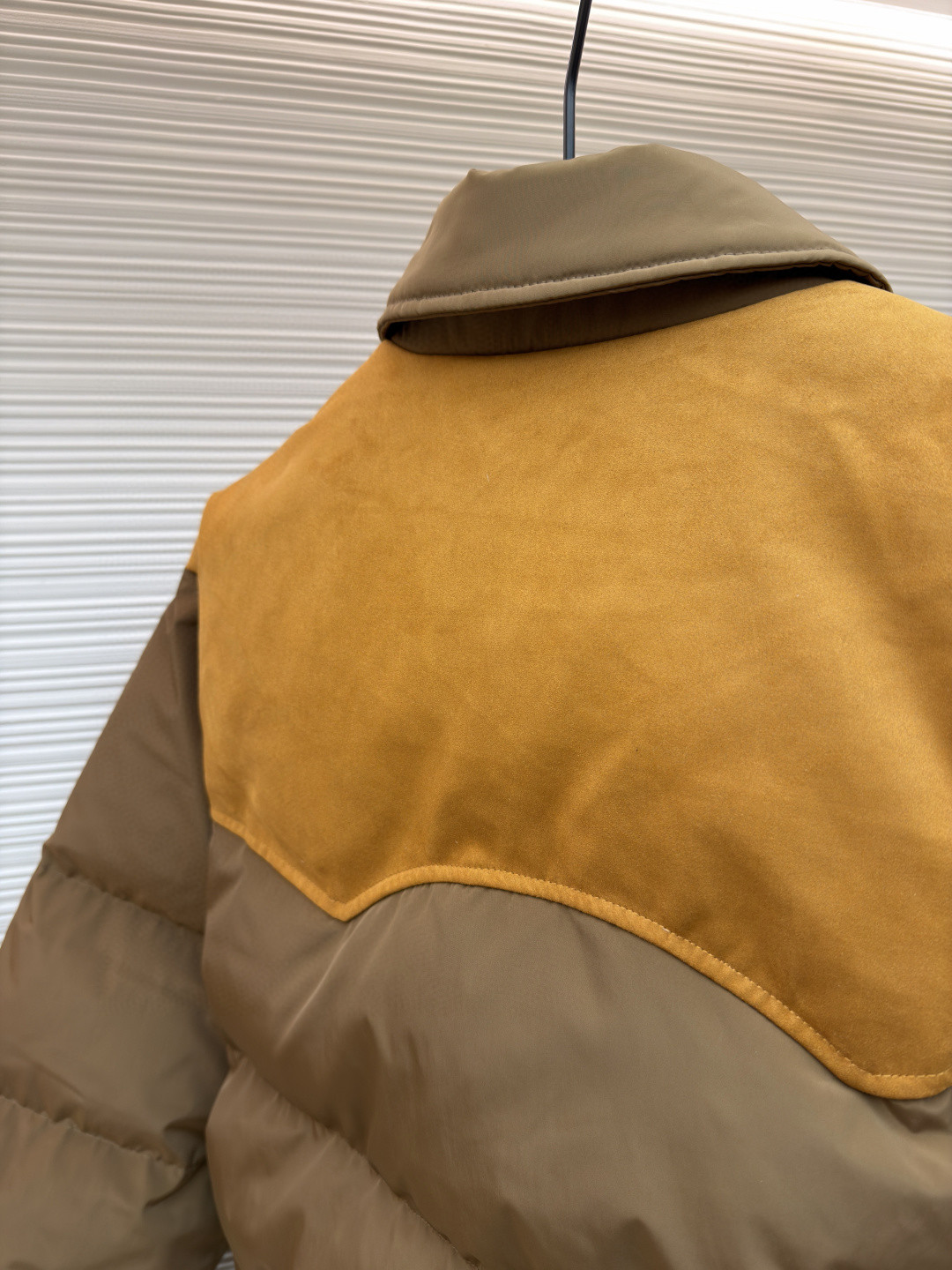 MIU MIU 缪缪 植绒拼接翻领羽绒服 外套 夹克 长袖 保暖 棕色 卡其色 C0 ML1371-18Q0-F0201-S-OOO