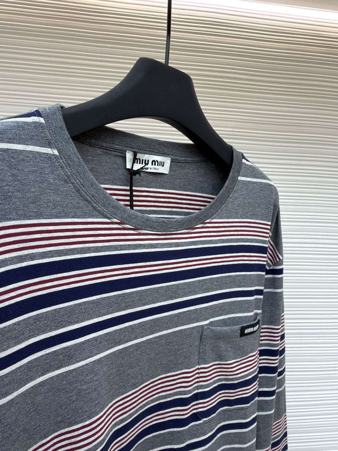 MIU MIU 缪缪 红白灰条纹圆领长袖T恤 打底衫 灰蓝色 A3 MJLA18-18ZV-F0R3S-S-OOO