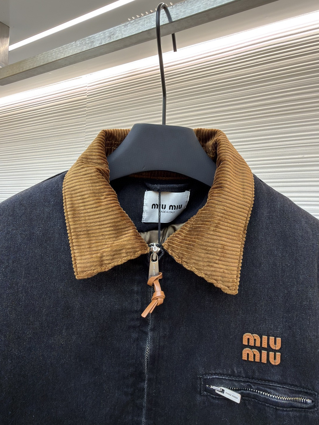 MIU MIU 缪缪 灯芯绒领牛仔棉服 外套 夹克 长袖 保暖 黑色 B5 GWB221-175P-F0002-S-OOO