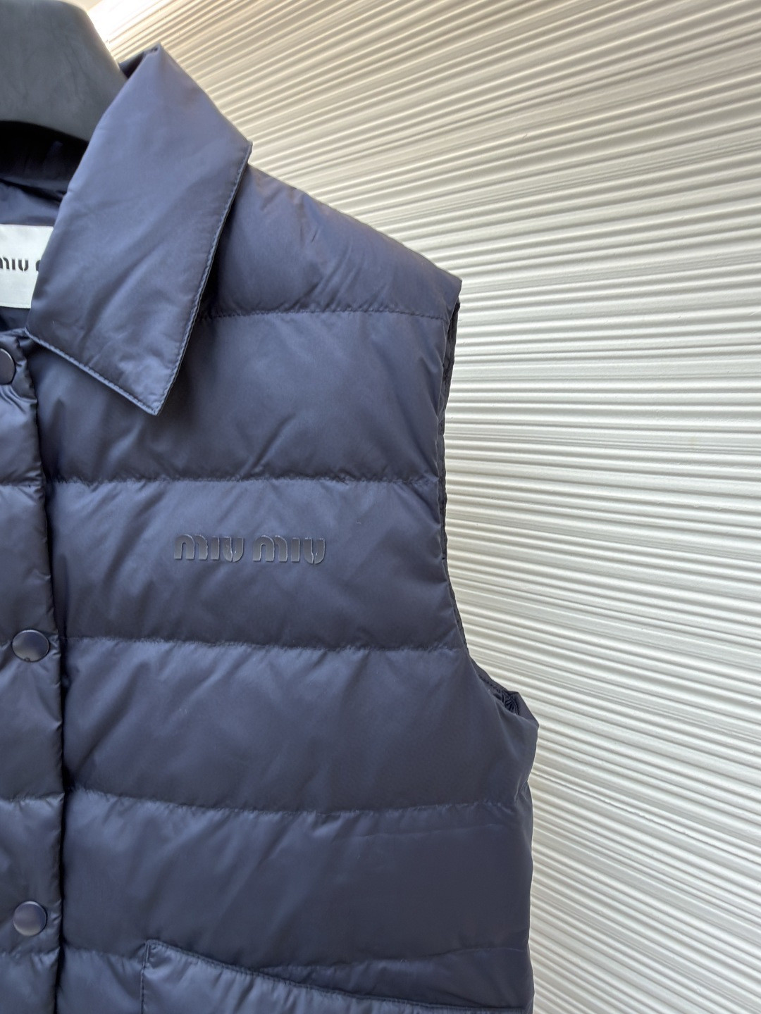 MIU MIU 缪缪 排骨羽绒服翻领马甲 背心 夹克 外套 保暖 蓝色 B5 ML1407-158A-F0008-S-OOO