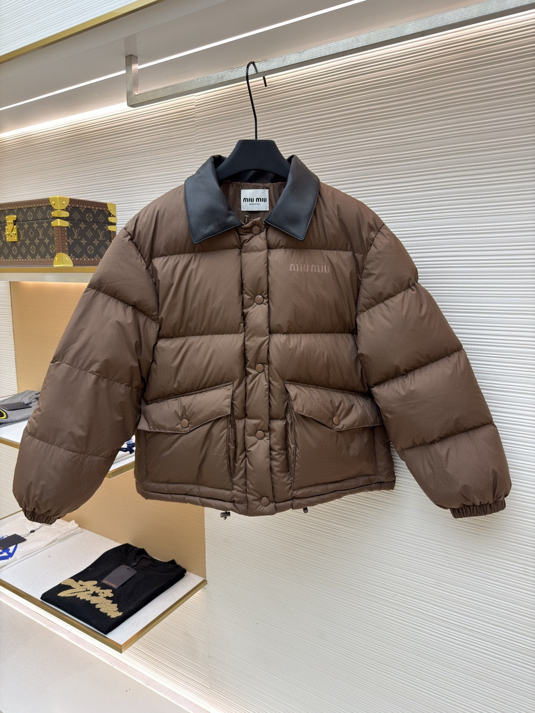 MIU MIU 缪缪 印花皮领羽绒服 外套 夹克 长袖 保暖 乌木色 C5 ML1107-15WX-F0192-S-OOO