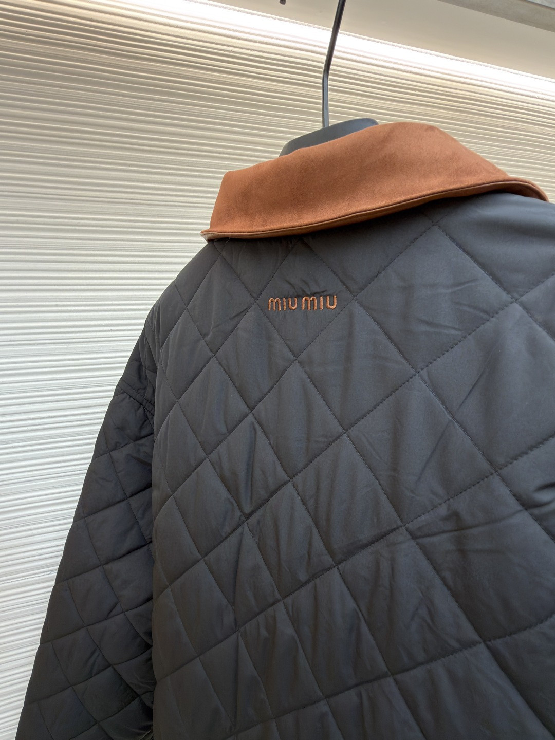 MIU MIU 缪缪 菱格绣花外套 夹克 米色 黑色 B5 ML1311-17OO-F0036-S-OOO