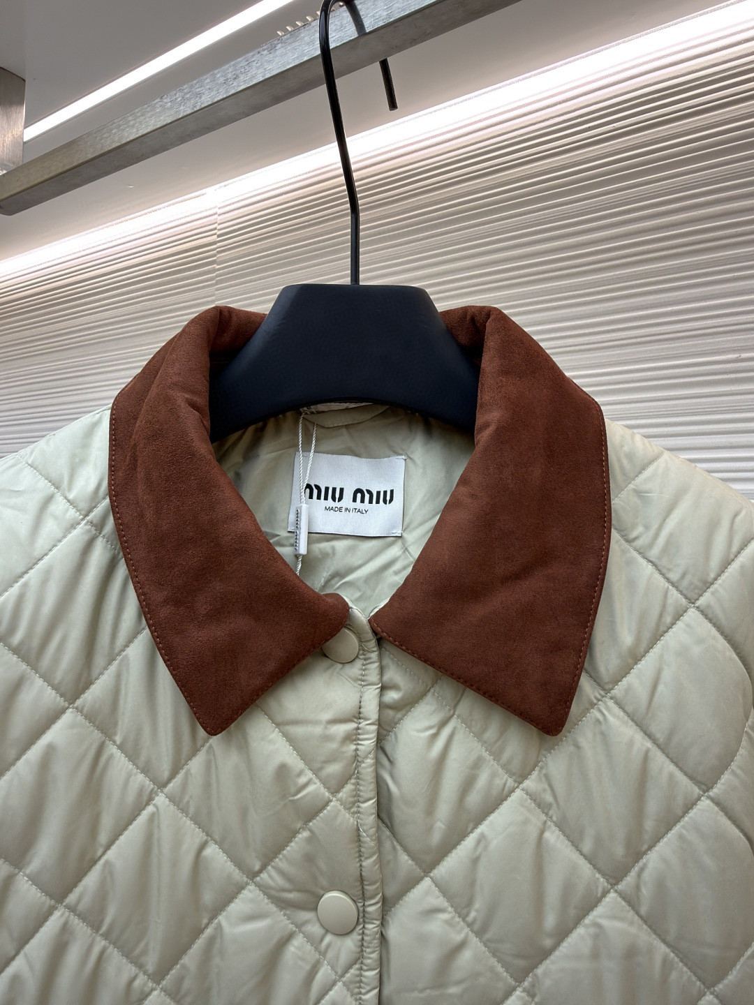 MIU MIU 缪缪 菱格绣花外套 夹克 米色 黑色 B5 ML1311-17OO-F0036-S-OOO