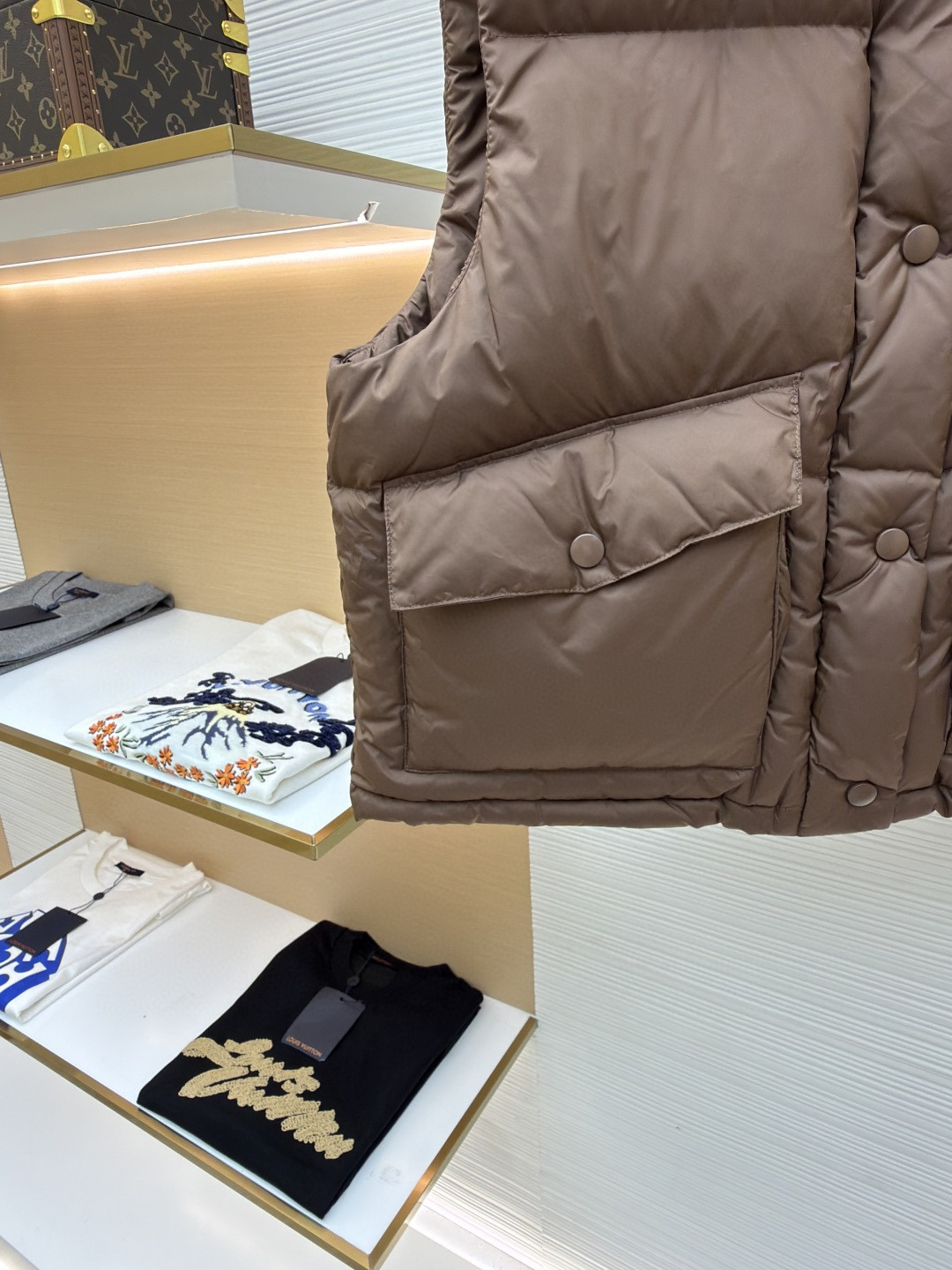 MIU MIU 缪缪 羽绒马甲 背心 夹克 外套 保暖 黑色 棕色 B5 ML1308-15WX-F0161-S-OOO