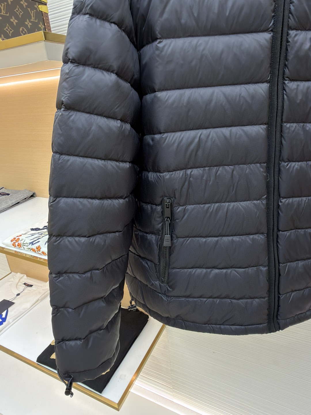 MIU MIU 缪缪 连帽外套羽绒服 夹克 长袖 保暖 棕色 黑色 C0 