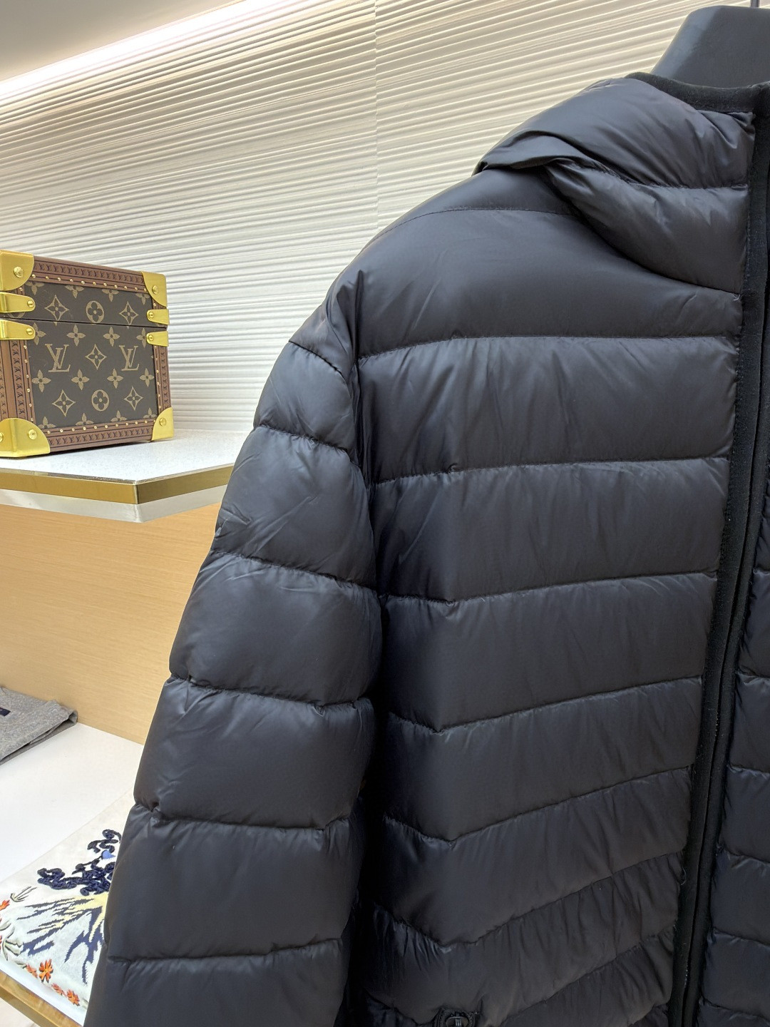 MIU MIU 缪缪 连帽外套羽绒服 夹克 长袖 保暖 棕色 黑色 C0 