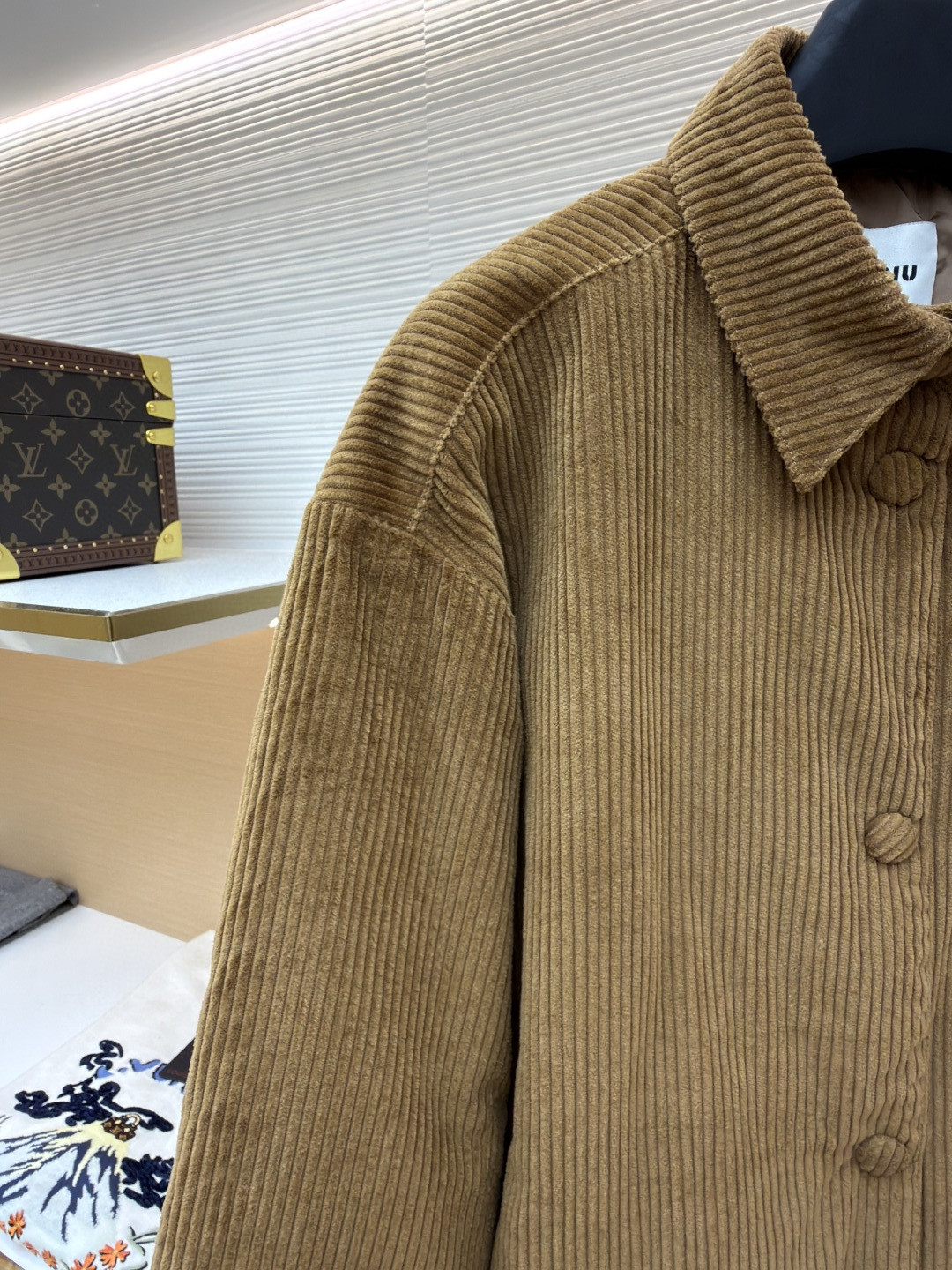 MIU MIU 缪缪 灯芯绒羽绒棉外套 夹克 长袖 棕色 B5 ML855-S5P-F0040-S-2321