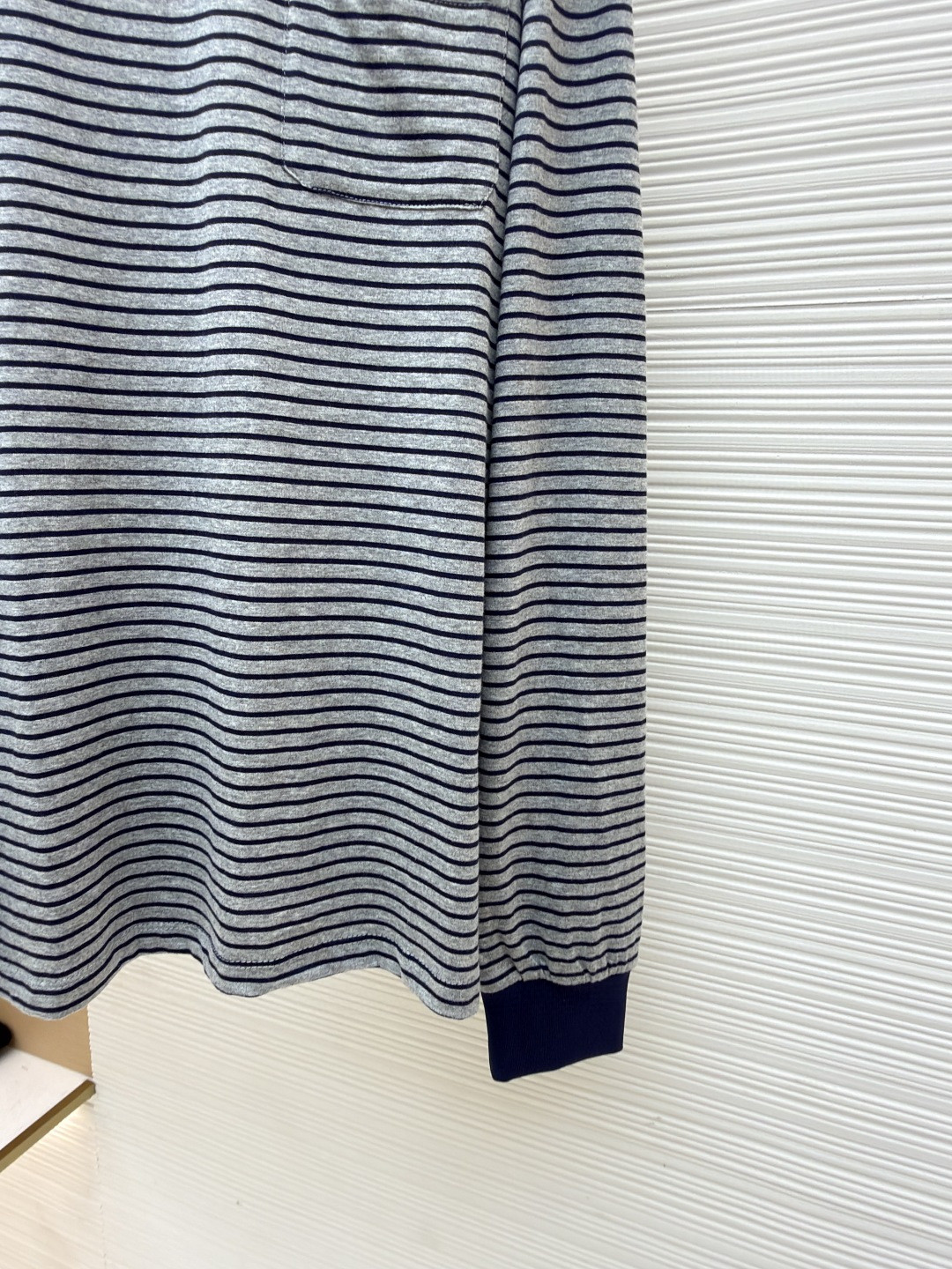 MIU MIU 缪缪 灰蓝条纹圆领长袖T恤 打底衫 A3 MJLA22-14RT-F0I59-S-OOO