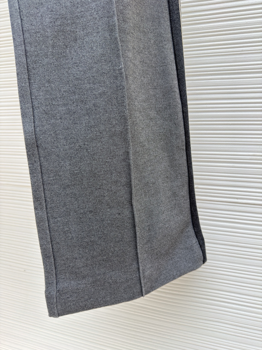 MIU MIU 缪缪 刺绣徽标休闲裤 长裤 裤子 棕色 灰色 A7 MP1935-18FQ-F0324-S-OOO