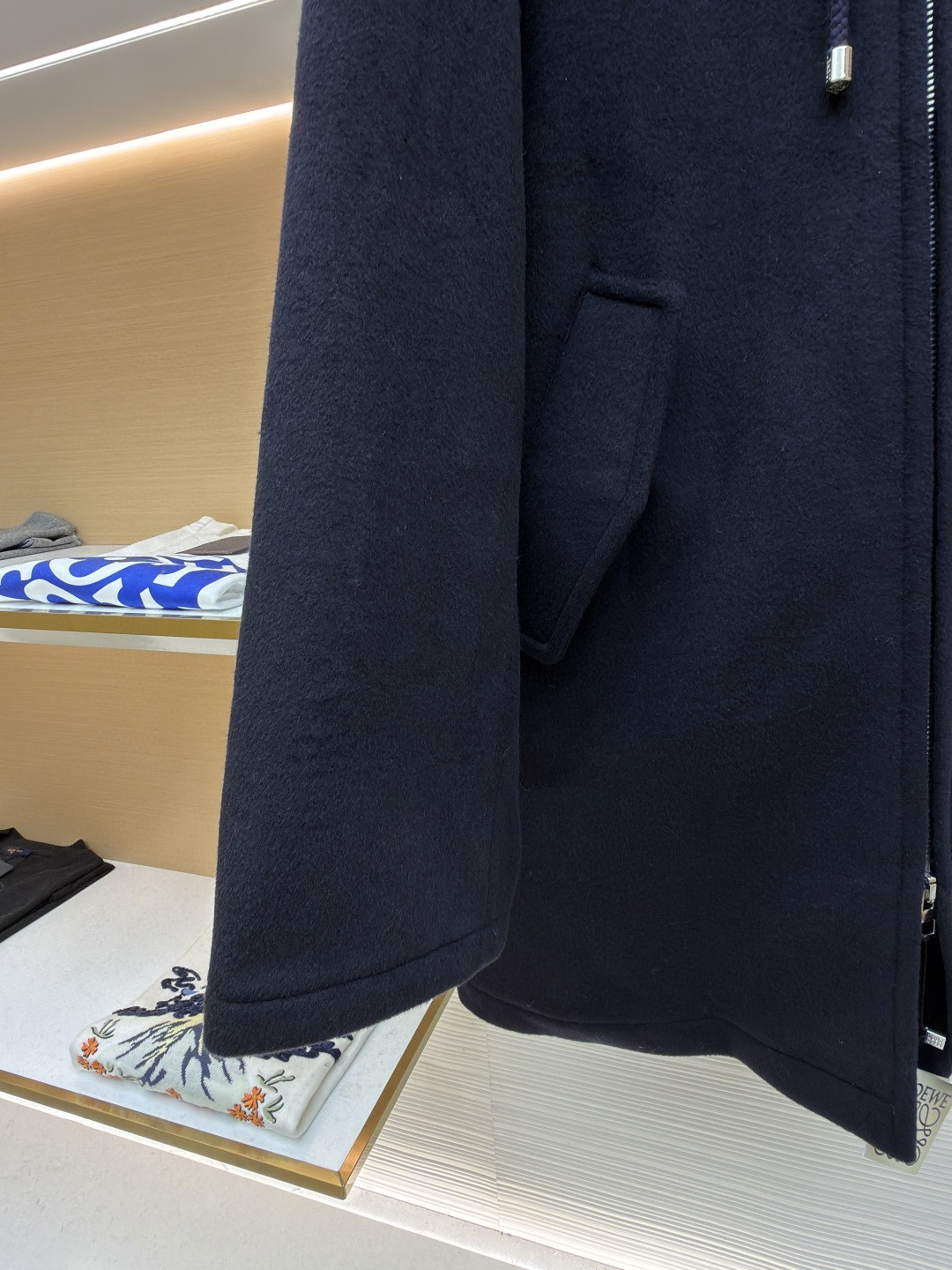 LOEWE 罗意威 皮标连帽长款大衣 外套 长袖 藏蓝色 C0 