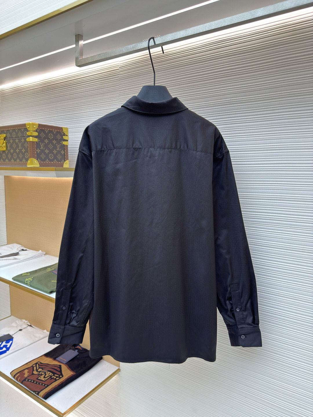 LOEWE 罗意威 暗花标识翻领衬衫 外套 长袖 白色 黑色 A5 H526Y05WEO-2100