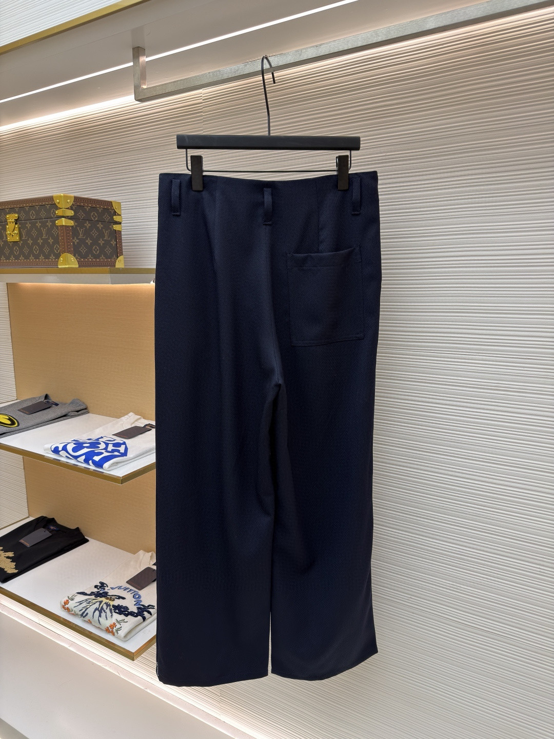 Loewe 罗意威 皮革直筒羊毛西裤 长裤 休闲裤 裤子 藏蓝色 B5 H526Y04WJ4-5190