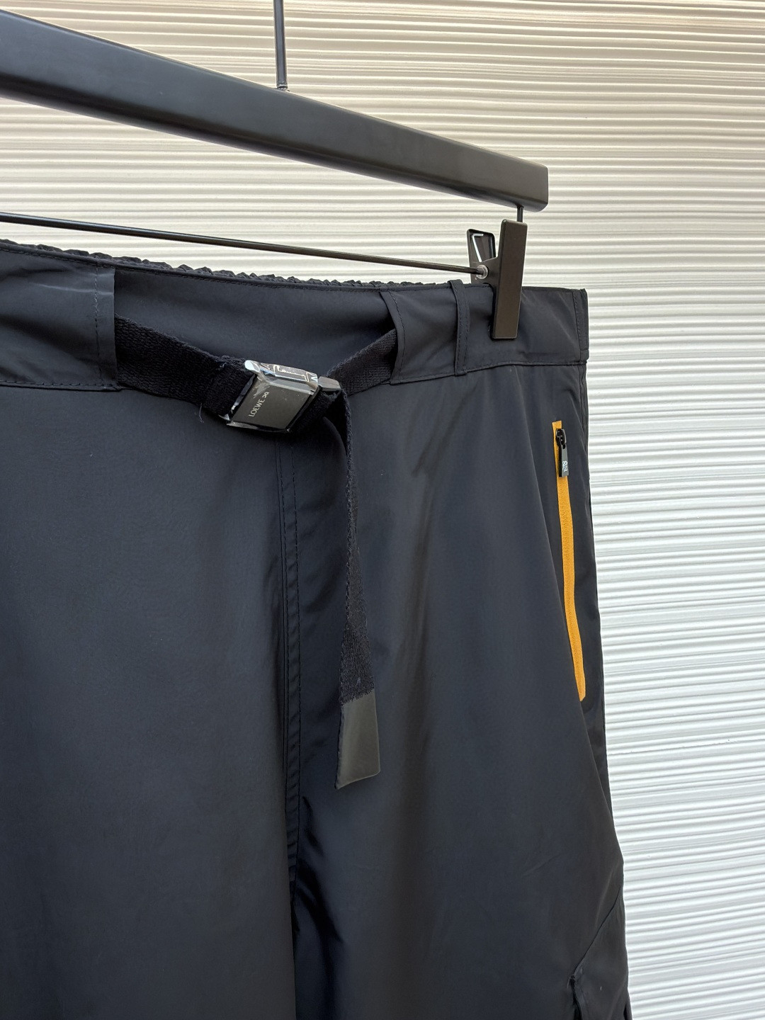 Loewe 罗意威 On 联名机能运动长裤 休闲裤 长裤 裤子 黑色 A7 H929Y04X04-1100