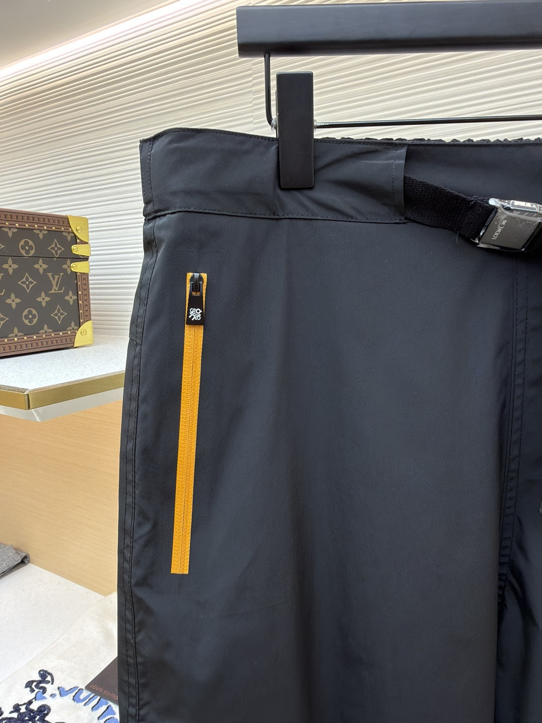 Loewe 罗意威 On 联名机能运动长裤 休闲裤 长裤 裤子 黑色 A7 H929Y04X04-1100