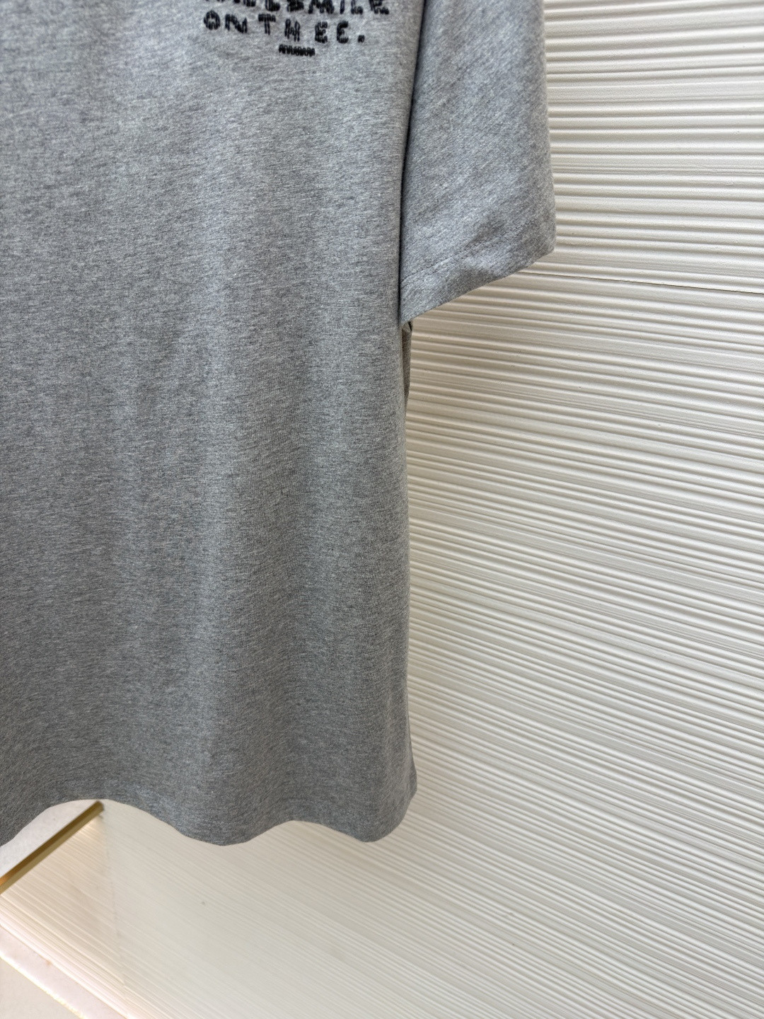 Loewe 罗意威 白猫花灰圆领短袖 T恤 圆领 夏季 灰色 A0 S359AJ2X02-1440