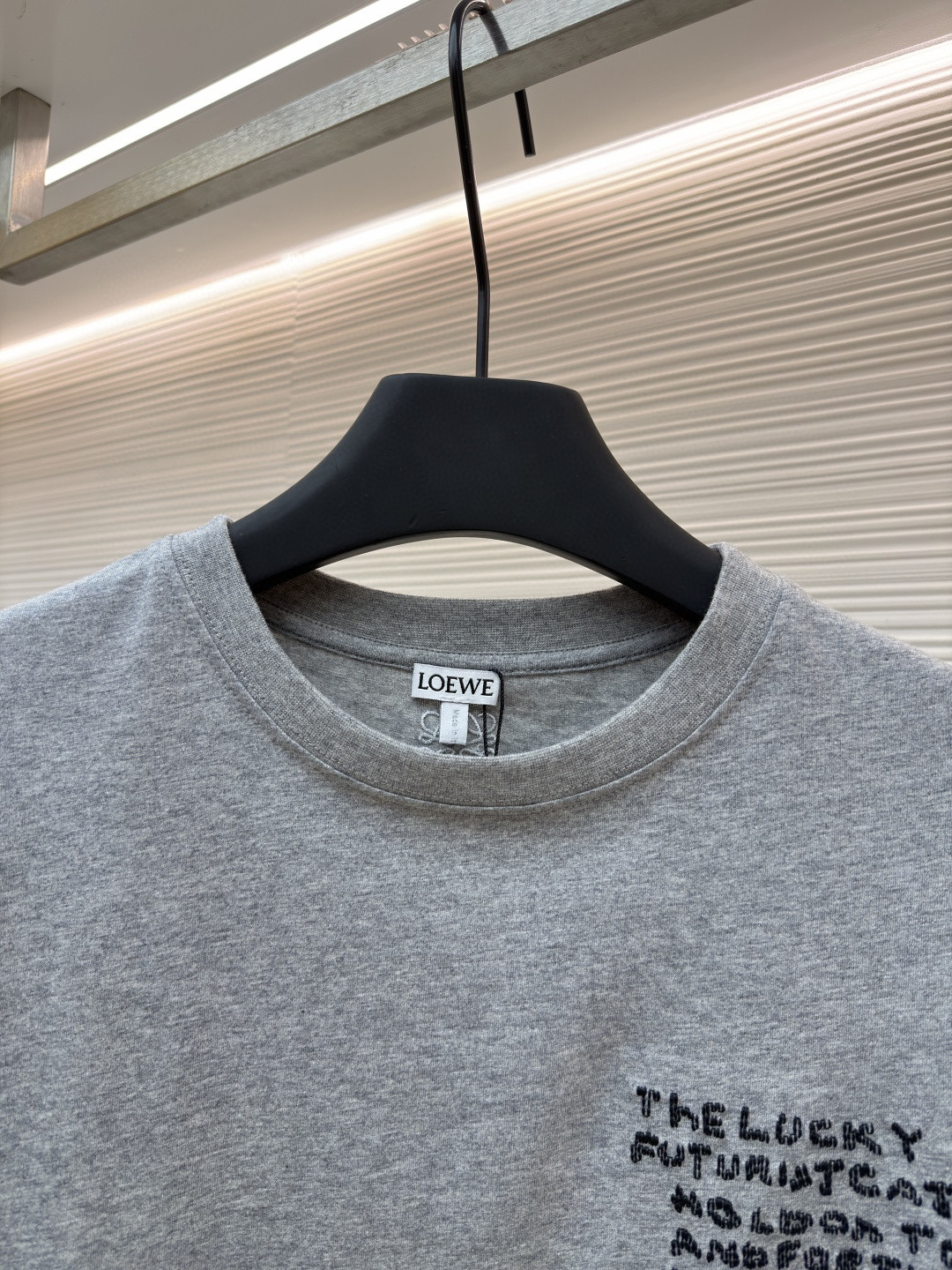 Loewe 罗意威 白猫花灰圆领短袖 T恤 圆领 夏季 灰色 A0 S359AJ2X02-1440