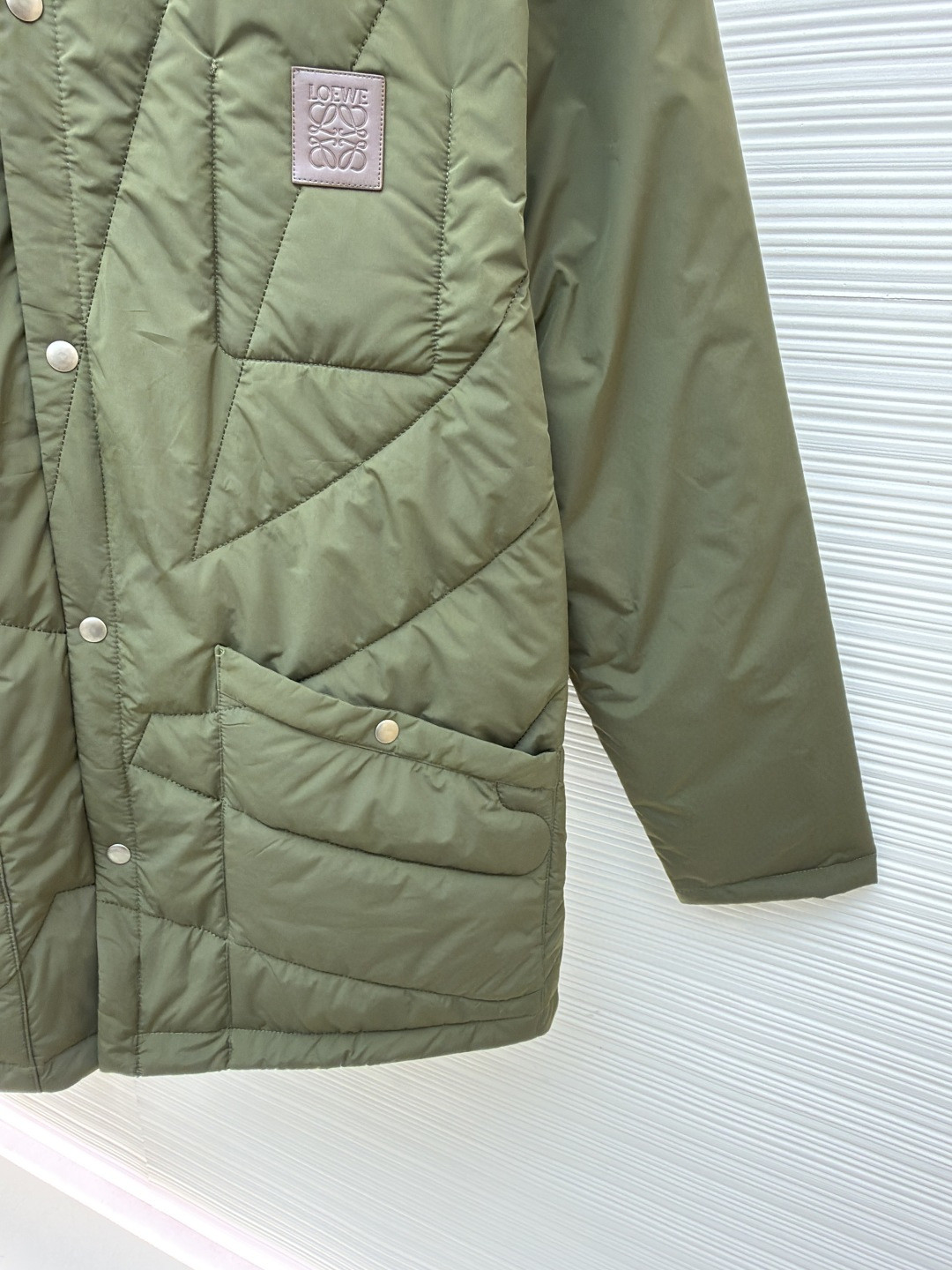 LOEWE 罗意威 棕绒领绗花棉服 外套 夹克 长袖 绿色 C0 H526Y02X43-4160